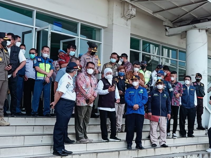 Jelang Nataru, Gubernur Jatim Pantau Terminal Penumpang di Gapura Surya Tanjung Perak